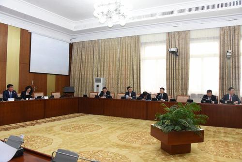 ТББХ: Орон нутгийн сонгуулийн тухай хуулийн төслийн анхны хэлэлцүүлгийг хийлээ